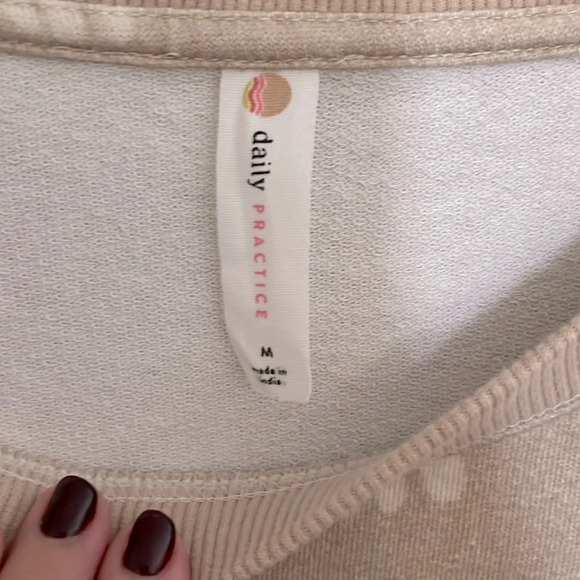 Anthropologie Daily Practice Graphic Pull Over Ivory Rainbow Sz medium - Picture 9 of 9